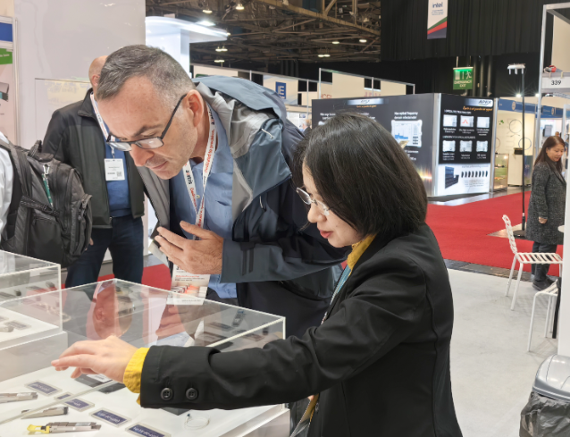 ECOC 2023 Accelink  |  Lighting Your Dreams